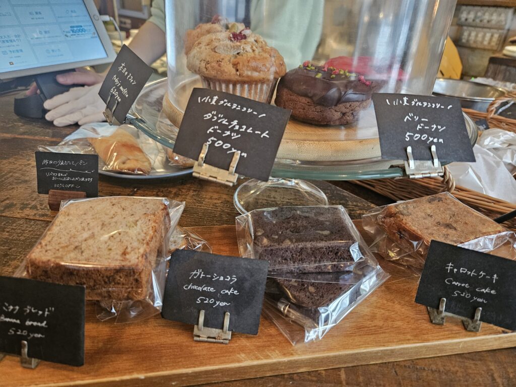 アラスカツヴァイの焼き菓子